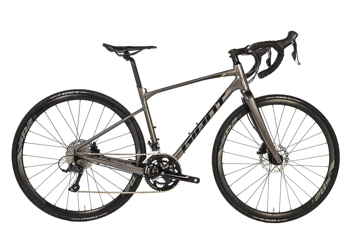 Giant Revolt 2 Shimano Sora Disc Gravel Bike 2020, Size Small 1