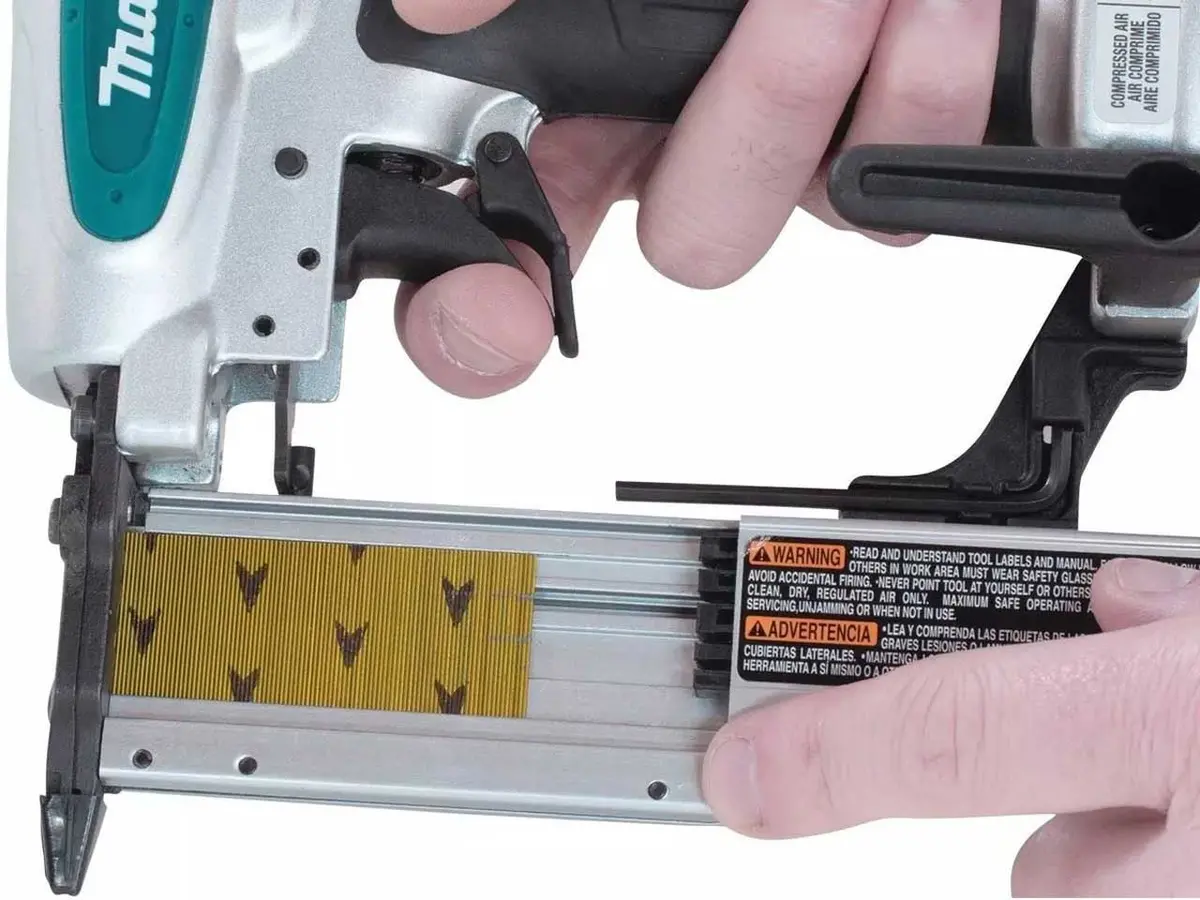 Makita Af353 First Fix 23Ga Pin Nailer Body Only 2