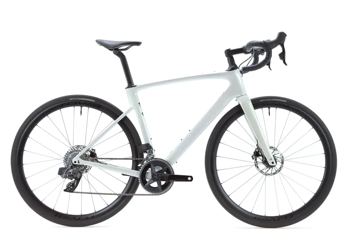Specialized Roubaix Sl8 Expert Sram Rival Axs Disc Road Bike 2024, Size 56Cm 1