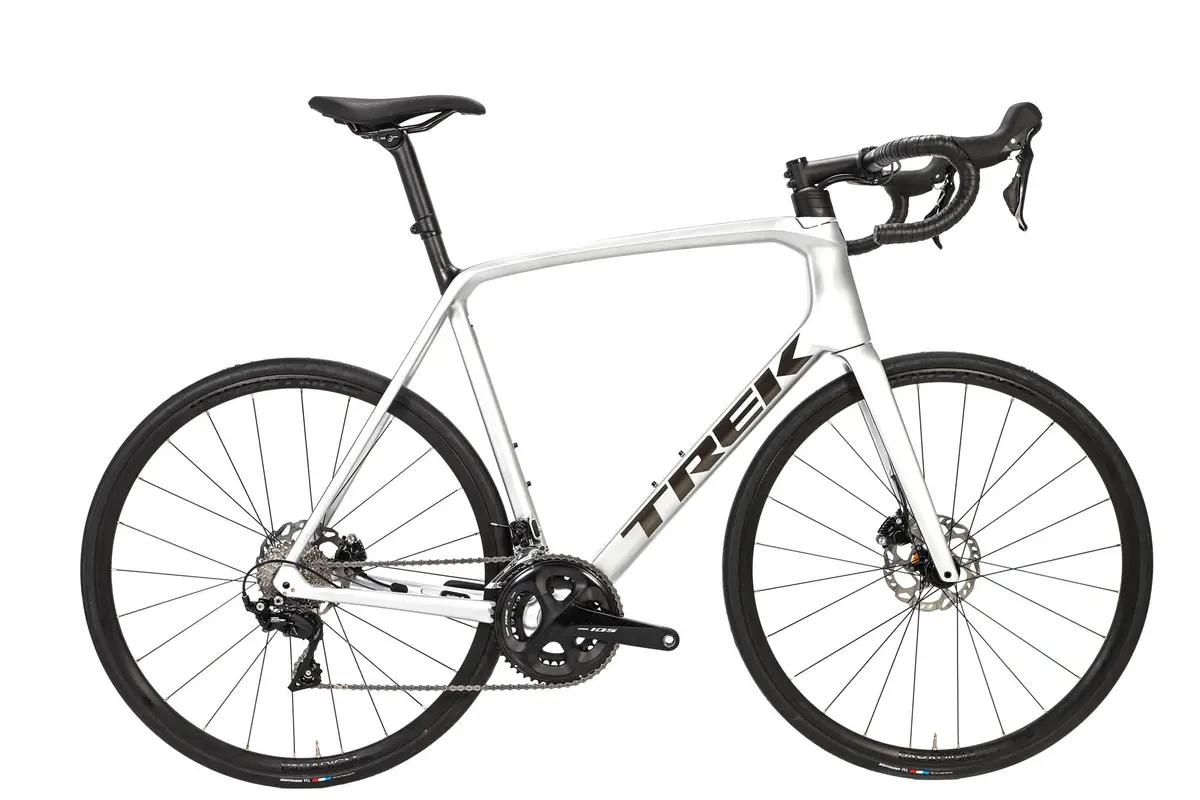 Trek Emonda Sl5 Shimano 105 Disc Road Bike 2023, Size 62Cm 1