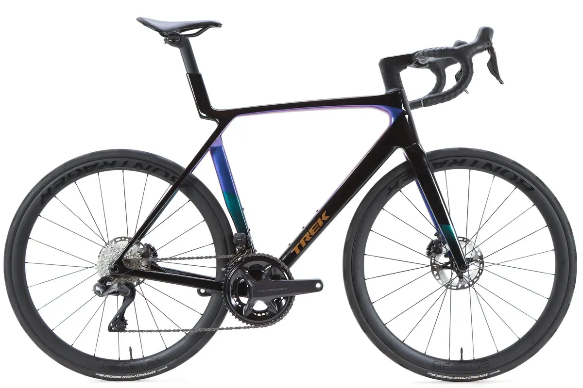 Trek Madone Sl 7 Gen 8 Shimano Ultegra Di2 Disc Road Bike 2025, Size Large 1