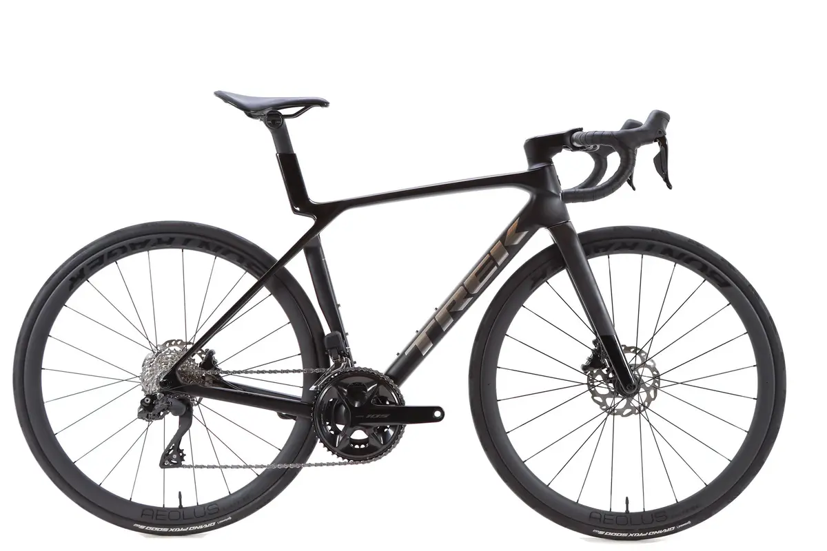 Trek Madone Sl 6 Gen 8 Shimano 105 Di2 Disc Road Bike 2025, Size Medium 1