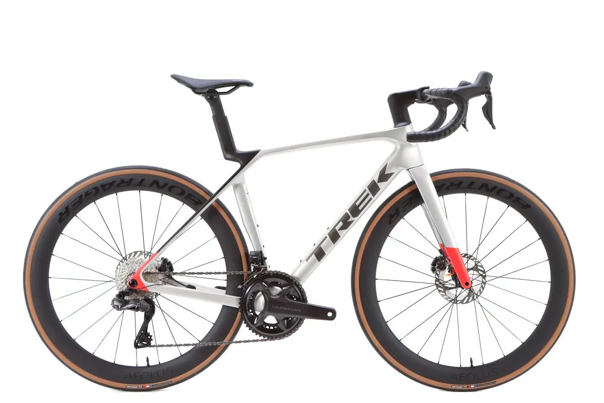 Trek Madone Sl 7 Gen 8 Shimano Ultegra Di2 Disc Road Bike 2025, Size Medium 1