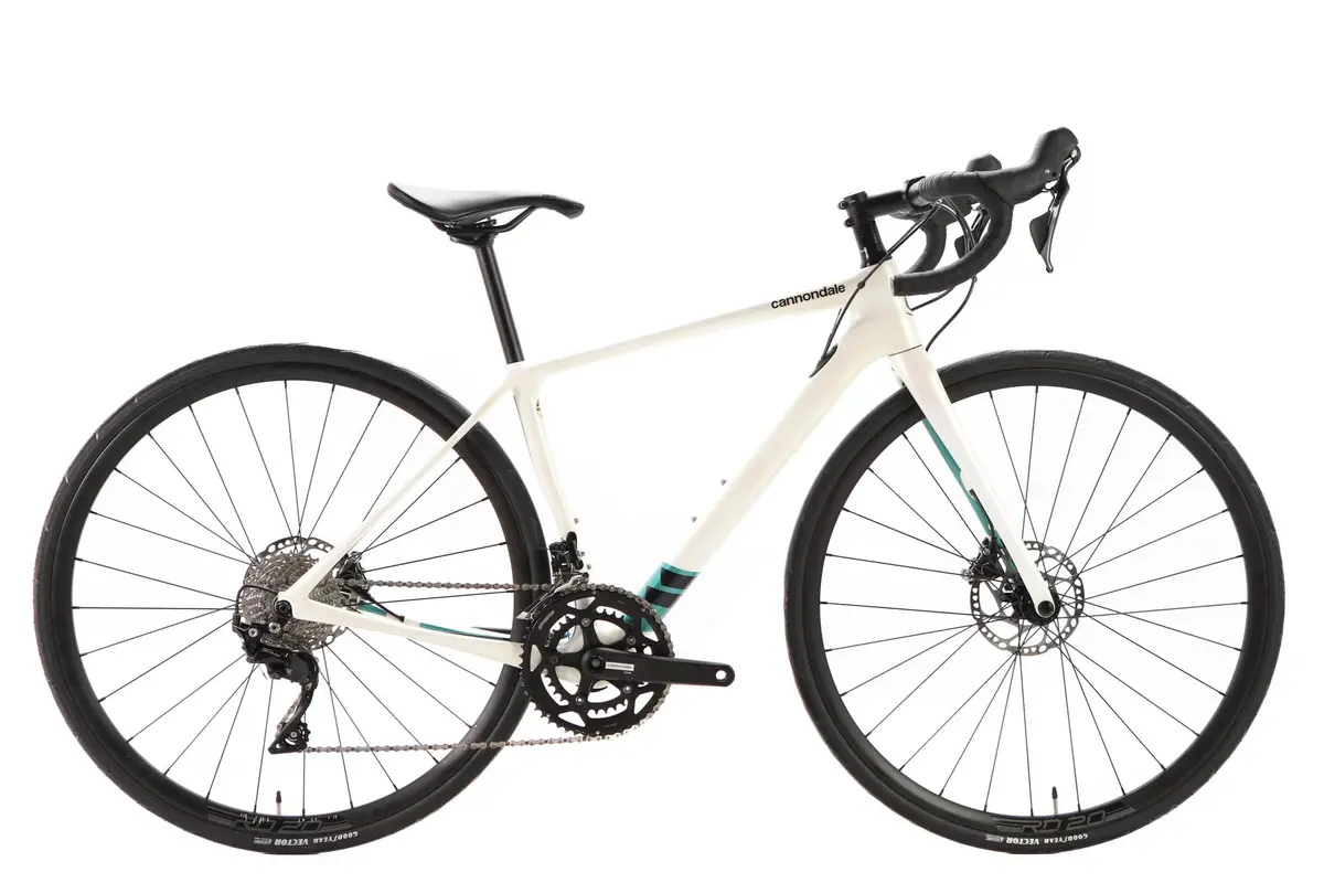 Cannondale Synapse Carbon Shimano 105 Disc Road Bike 2021, Size 48Cm 1