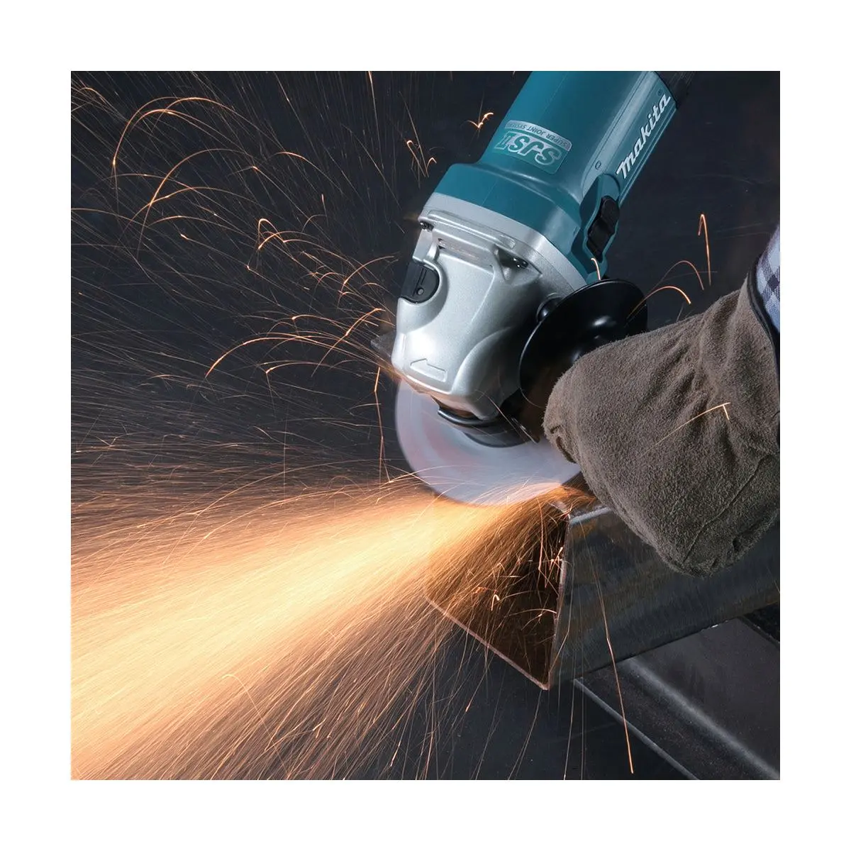 Makita Ga5040r01/1 125Mm Corded Angle Grinder 110V Heavy-Duty Grinder For Precision Cutting & Grinding 2