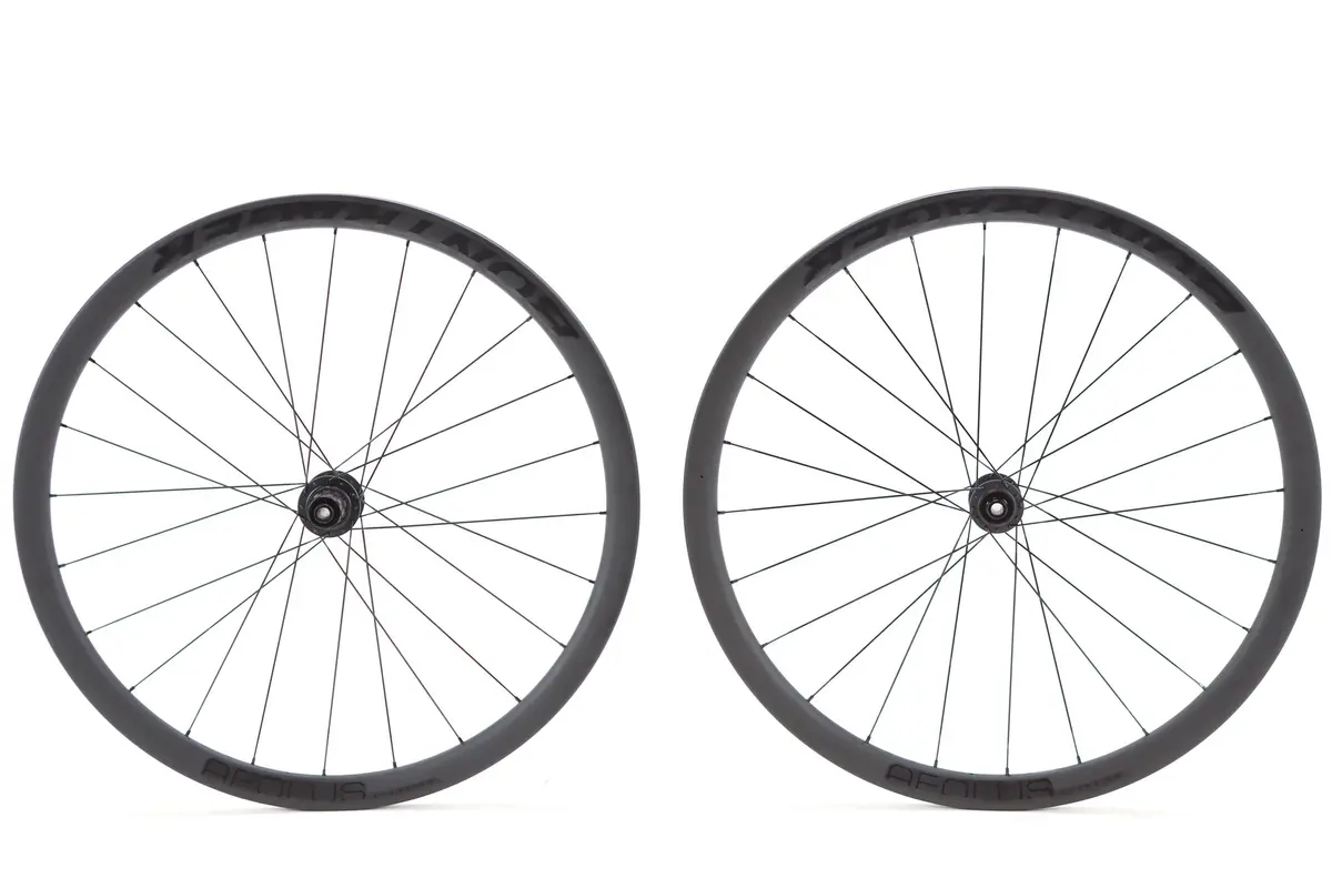Bontrager Aeolus Elite 35 Disc Carbon Wheelset 2025, Shimano Freehub 1