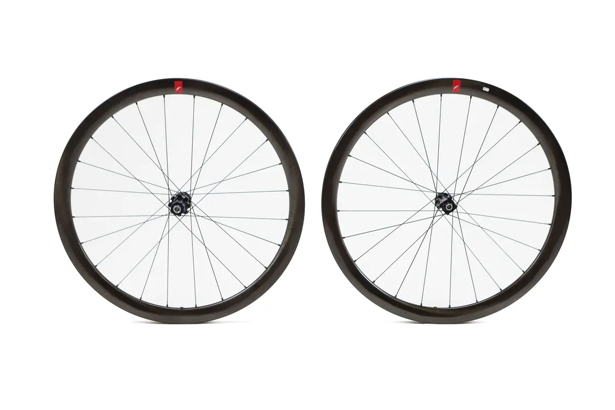 Fulcrum Wind 40 Carbon Disc Wheelset, Shimano Freehub 1