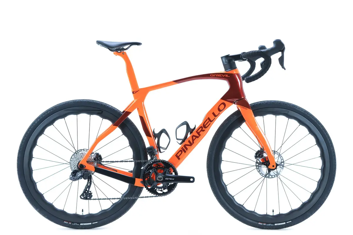Pinarello Grevil F9 Shimano Grx Disc Gravel Bike 2023, Size 55Cm 1