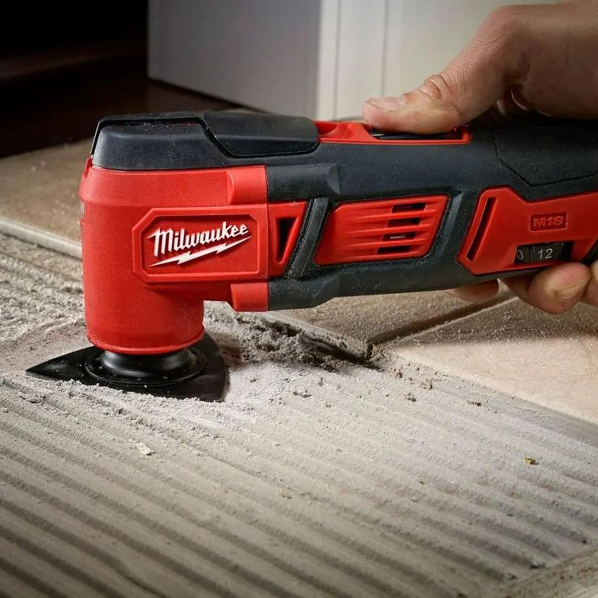 Milwaukee M18bmt-0 M18 18V Multi Tool With 39 Piece Accessories Set & Tool Bag 2