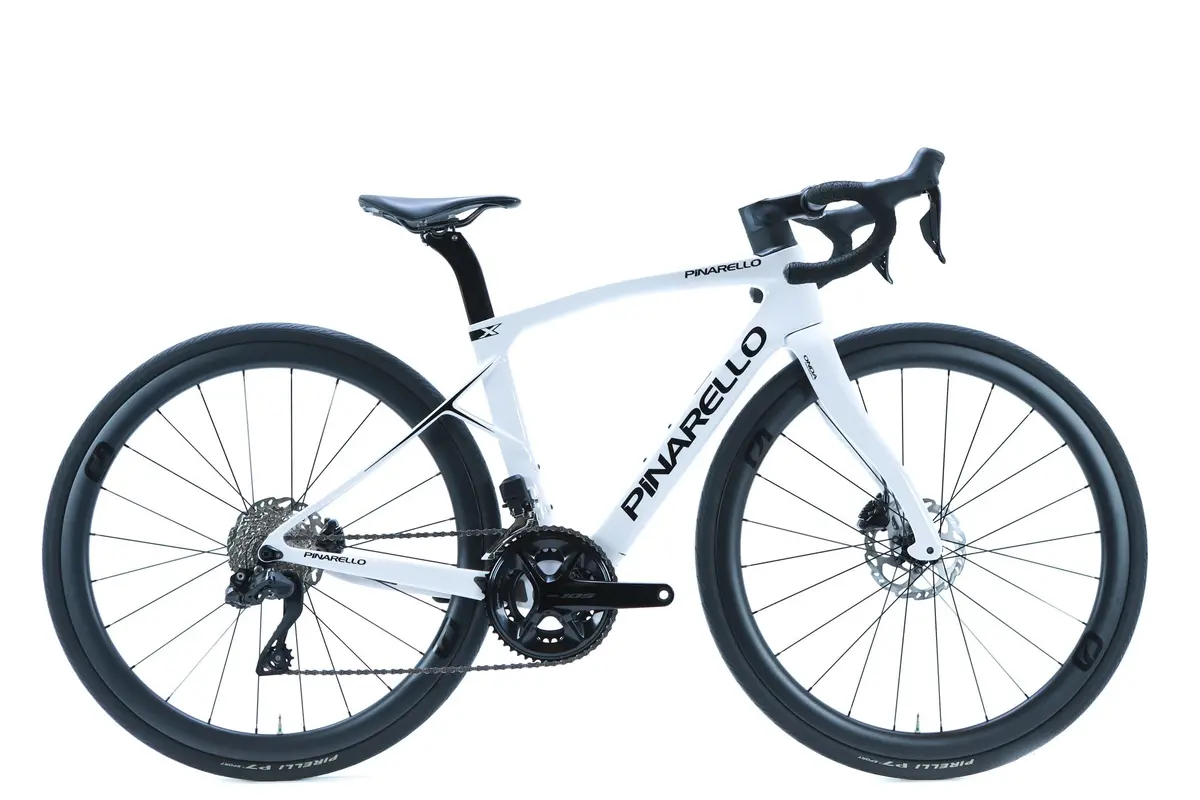 Pinarello X5 Shimano 105 Di2 Disc Road Bike 2024, Size 43Cm 1