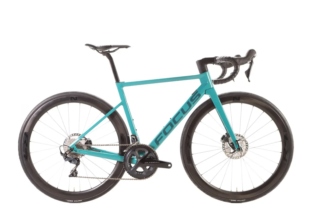 Focus Izalco Max 8.9 Shimano Ultegra Disc Road Bike 2022, Size Small 1
