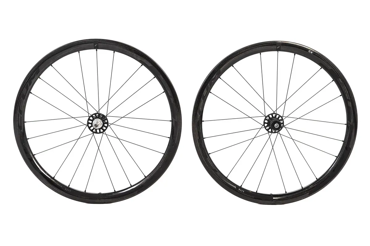 Fulcrum Speed 40 Lite Carbon Disc Wheelset 2023 1