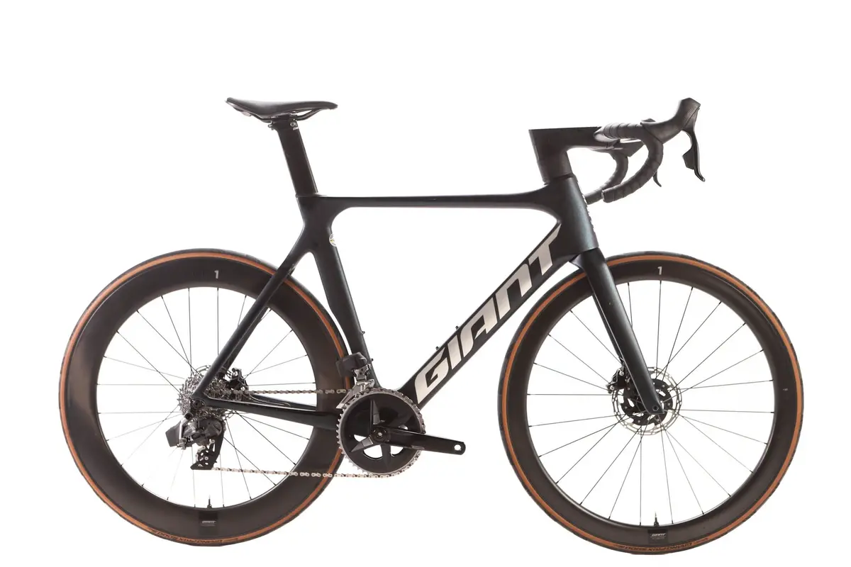 Giant Propel Advanced Pro Disc 1 Sram Rival Etap Axs Disc Road Bike 2022, Size M/L 1