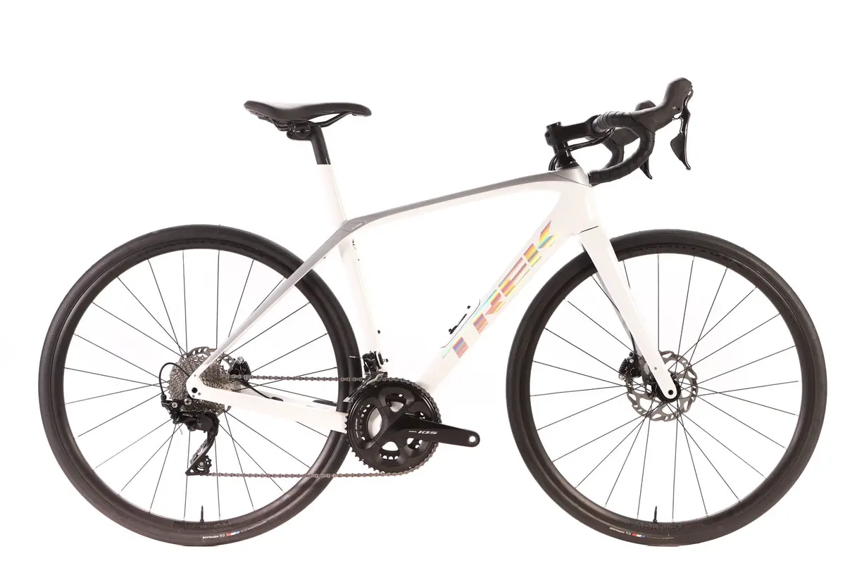 Trek Domane Gen 3 Sl5 Shimano 105 Disc Road Bike 2022, Size 52Cm 1