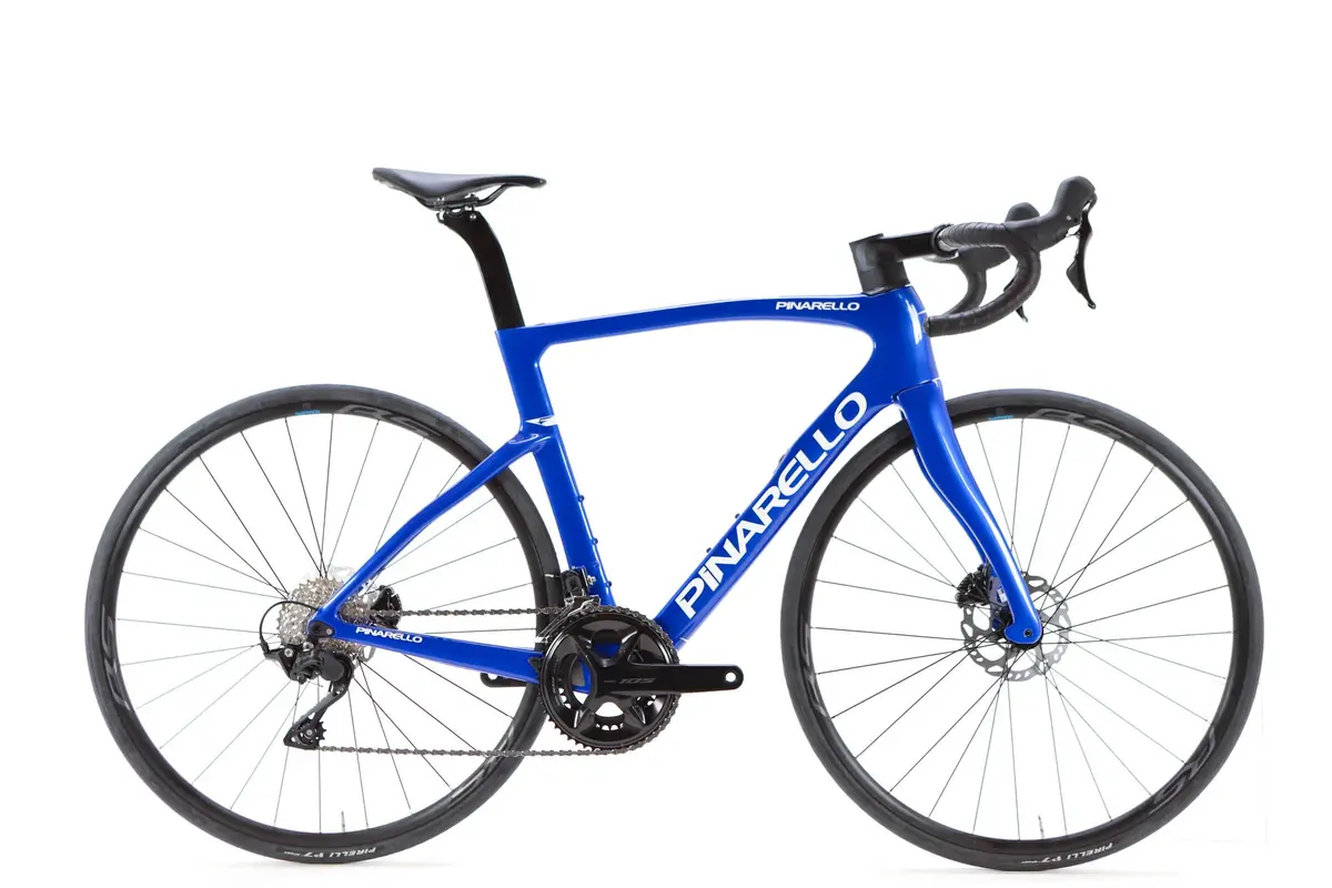 Pinarello F1 Shimano 105 Disc Road Bike 2024, Size 54.5Cm 1