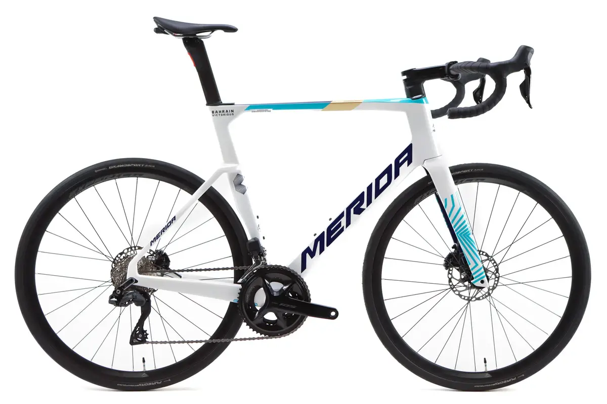 Merida Reacto 6000 Shimano 105 Di2 Disc Road Bike 2024, Size Xl 1