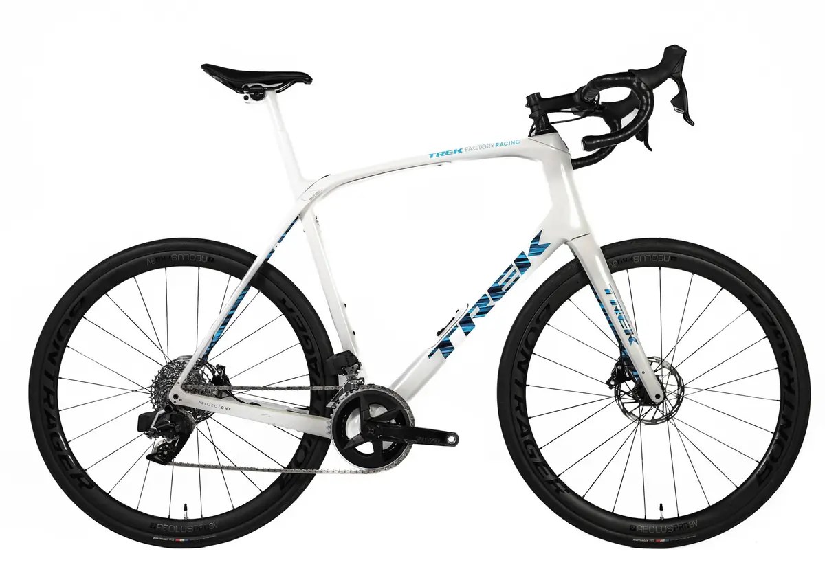 Trek Domane Slr 6 Gen 3 Sram Rival Axs Road Bike 2022, Size 62Cm 1