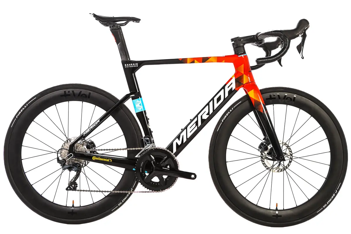 Merida Reacto 5000 Team Shimano Ultegra Disc Road Bike 2022, Size Medium 1