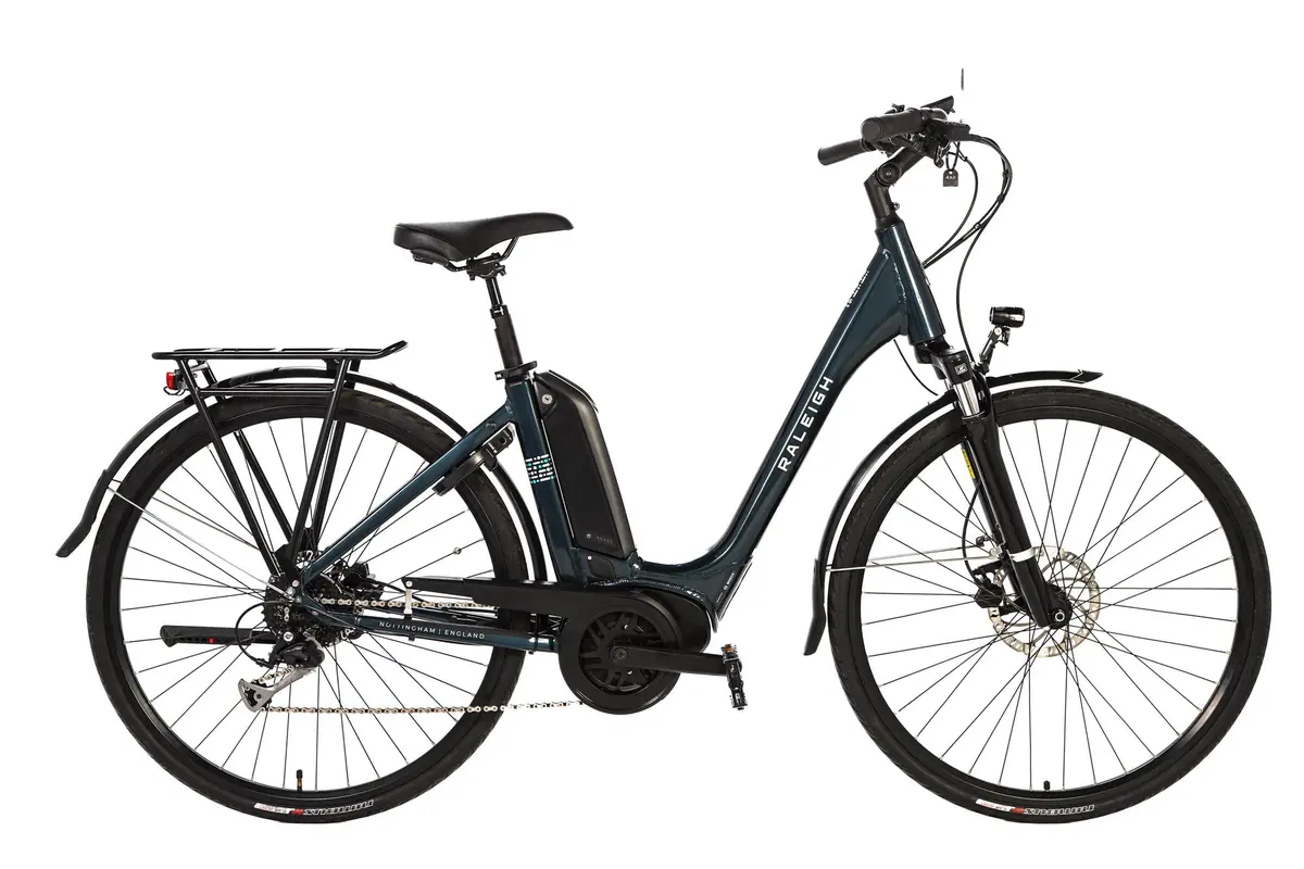 Raleigh Motus Grand Tour Low Step Shimano Alivio Disc Electric Hybrid Bike 2020, Size 46Cm 1