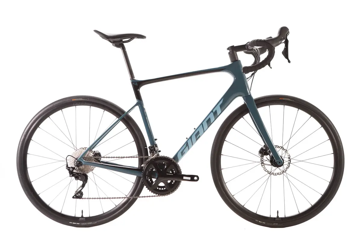 Giant Defy Advanced 2 Shimano 105 Disc Road Bike 2022, Size M/L 1
