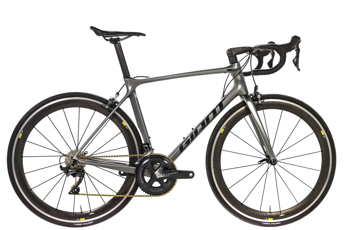 Giant Tcr Advanced 1 Kom Shimano Ultegra Road Bike 2022, Size M/L 1