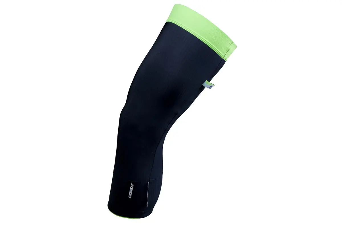 Q36.5 Pre-Shaped Knee Warmer, Size Small 1