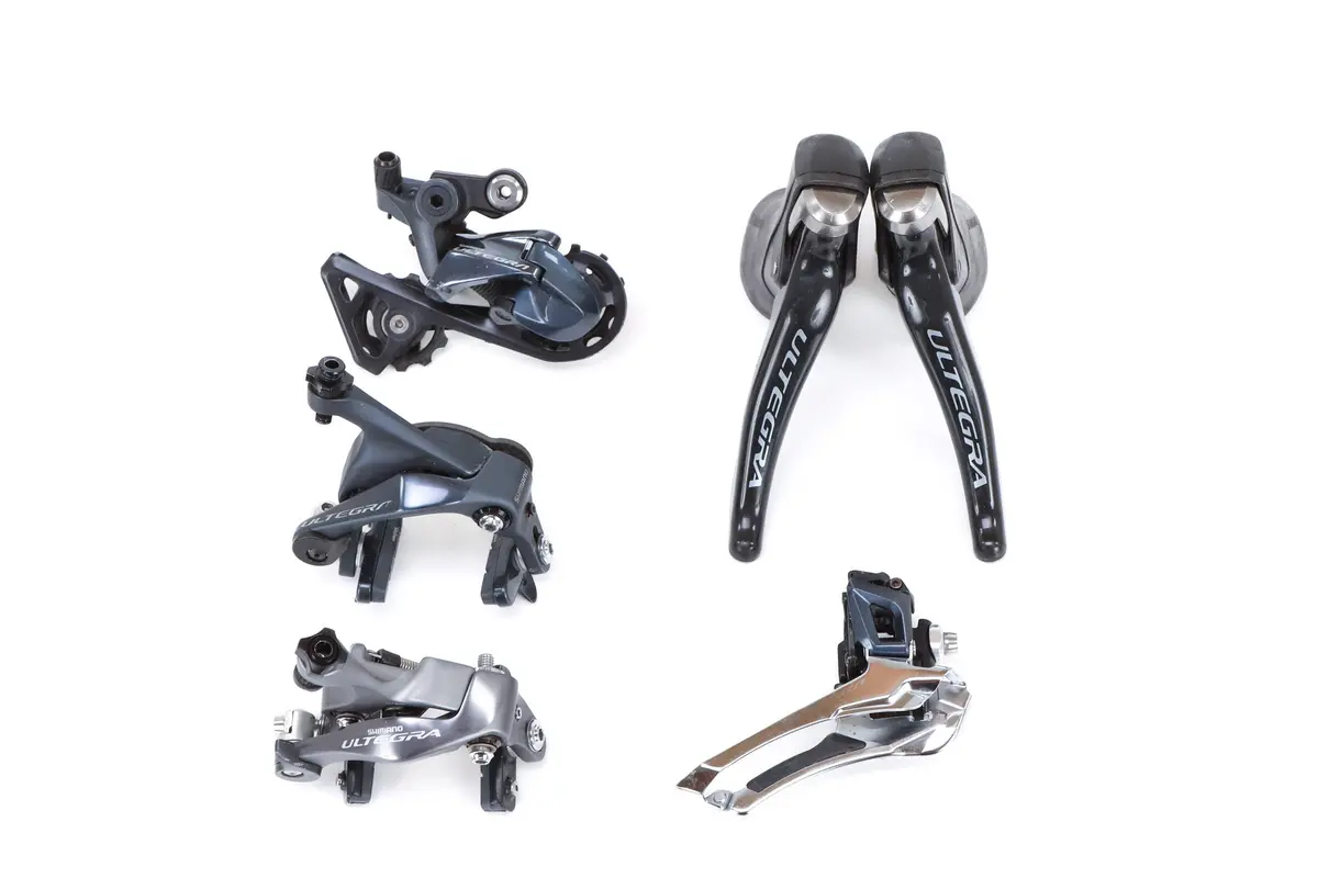 Shimano Ultegra R8000 Rim Brake Partial Groupset 1
