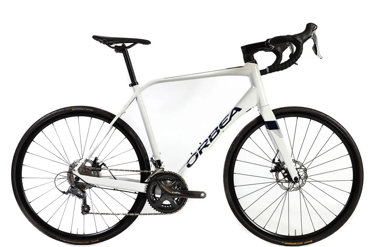 Orbea Avant H60 Disc Shimano Claris Road Bike 2021, Size 57Cm 1