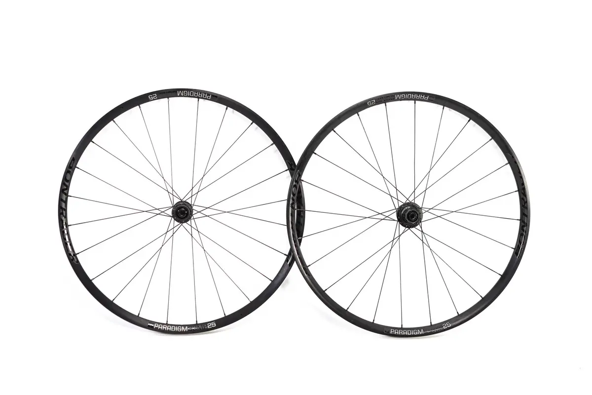 Bontrager Paradigm Comp 25 Disc Wheelset 2020, Shimano Freehub 1