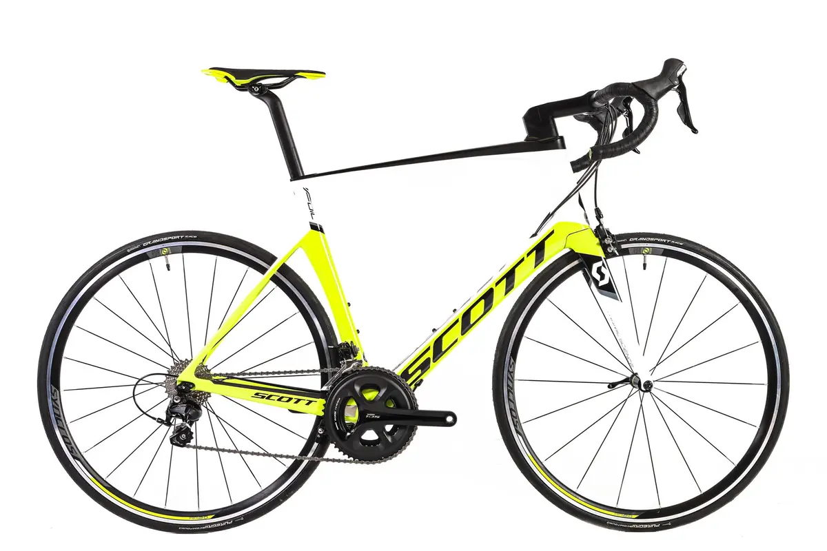 Scott Foil 30 Shimano 105 Road Bike 2018, Size 61Cm 1