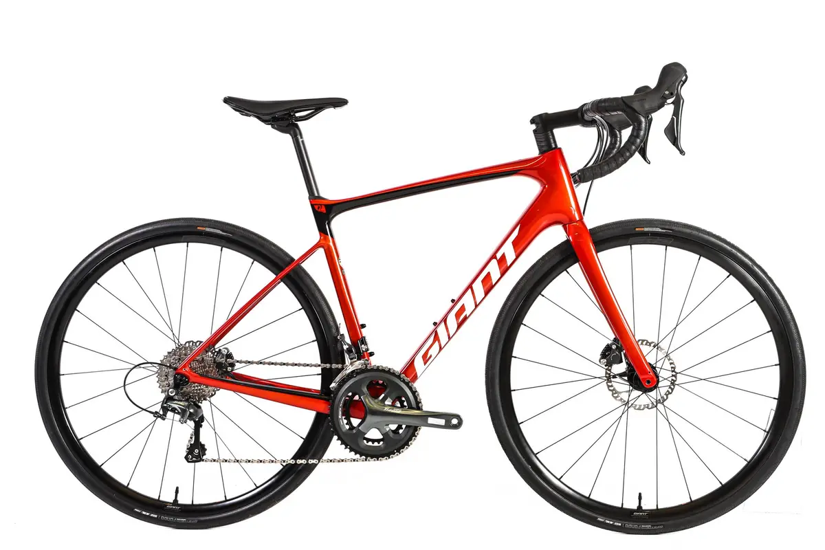 Giant Defy Advanced 3 Shimano Tiagra Disc Road Bike 2022, Size Medium 1