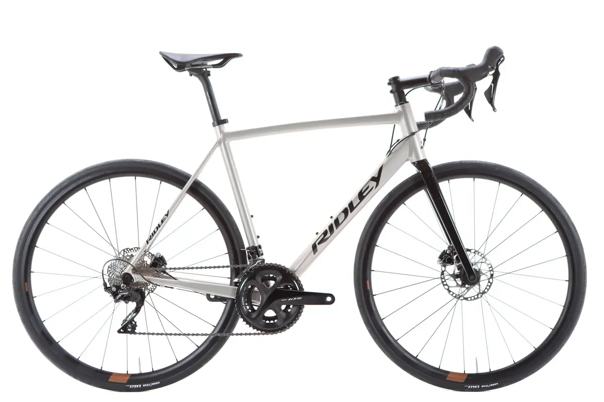 Ridley Fenix Sla Shimano 105 Disc Road Bike 2023, Size Medium 1