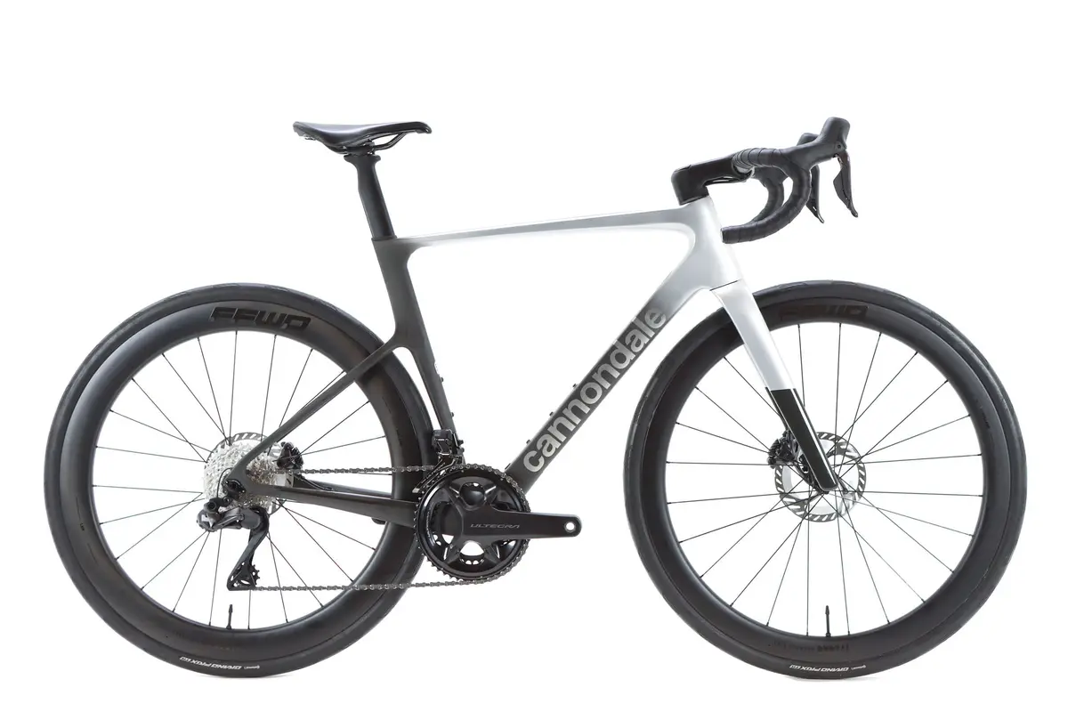 Cannondale Supersix Evo Hi-Mod Shimano Ultegra Di2 Disc Road Bike 2023, Size 54Cm 1