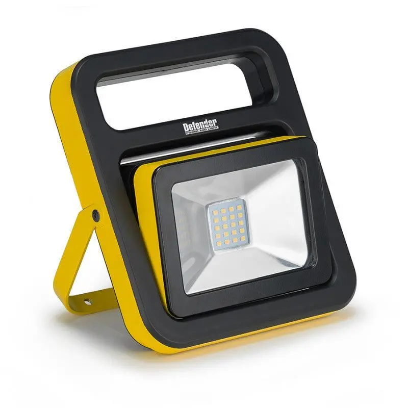 Defender Slimline Led Floodlight 30W/240V - E206017 1