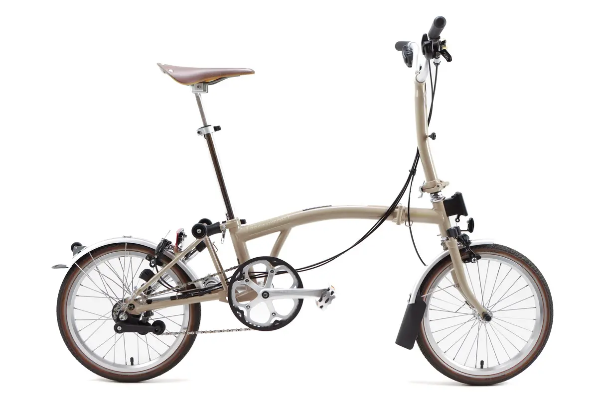 Brompton C Line Explore Folding Bike 2022 1