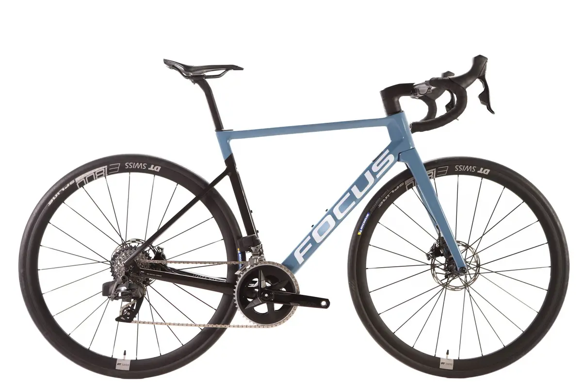 Focus Izalco Max 9.7 Sram Rival Etap Axs Disc Road Bike 2022, Size Medium 1