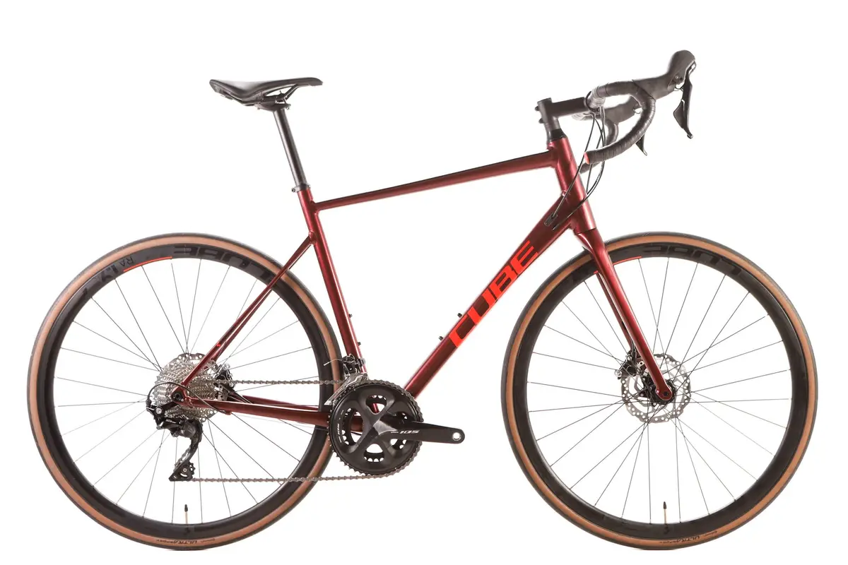 Cube Attain Slx Shimano 105 Disc Road Bike 2023, Size 58Cm 1