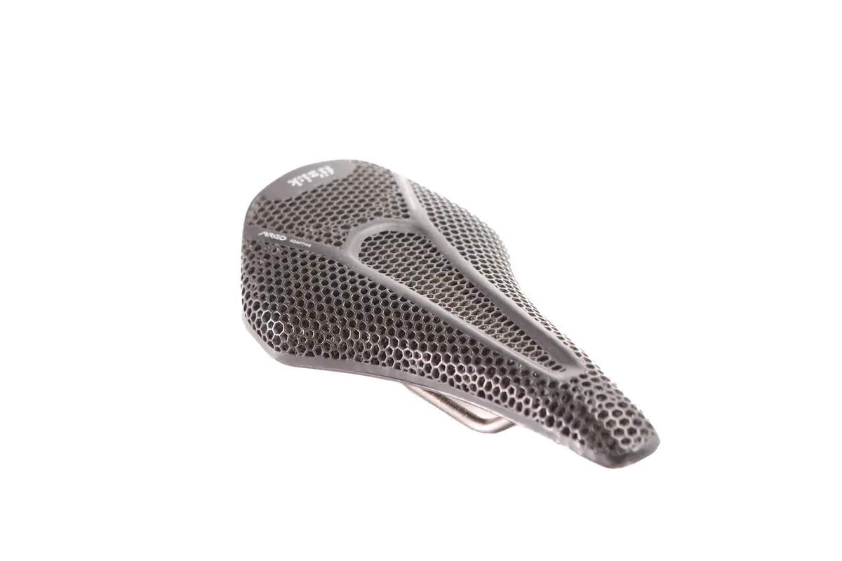 Fizik Vento Argo R3 Adaptive Saddle, 140Mm 1