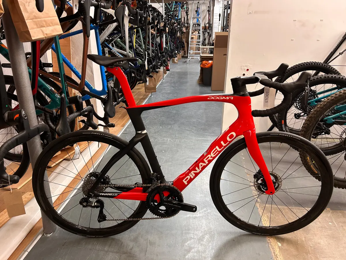 Pinarello Dogma F Dura-Ace Di2 Fulcrum Carbon 2024 59.5 1