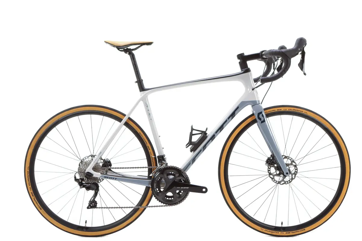 Scott Addict 20 Shimano 105 Disc Road Bike 2021, Size Large 1
