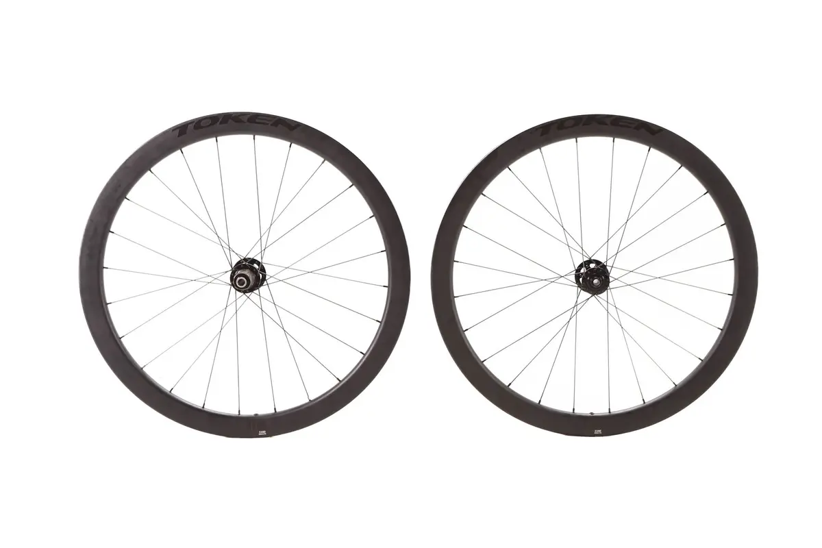 Token Resolute C45d Carbon Disc Wheelset, Shimano Freehub 1