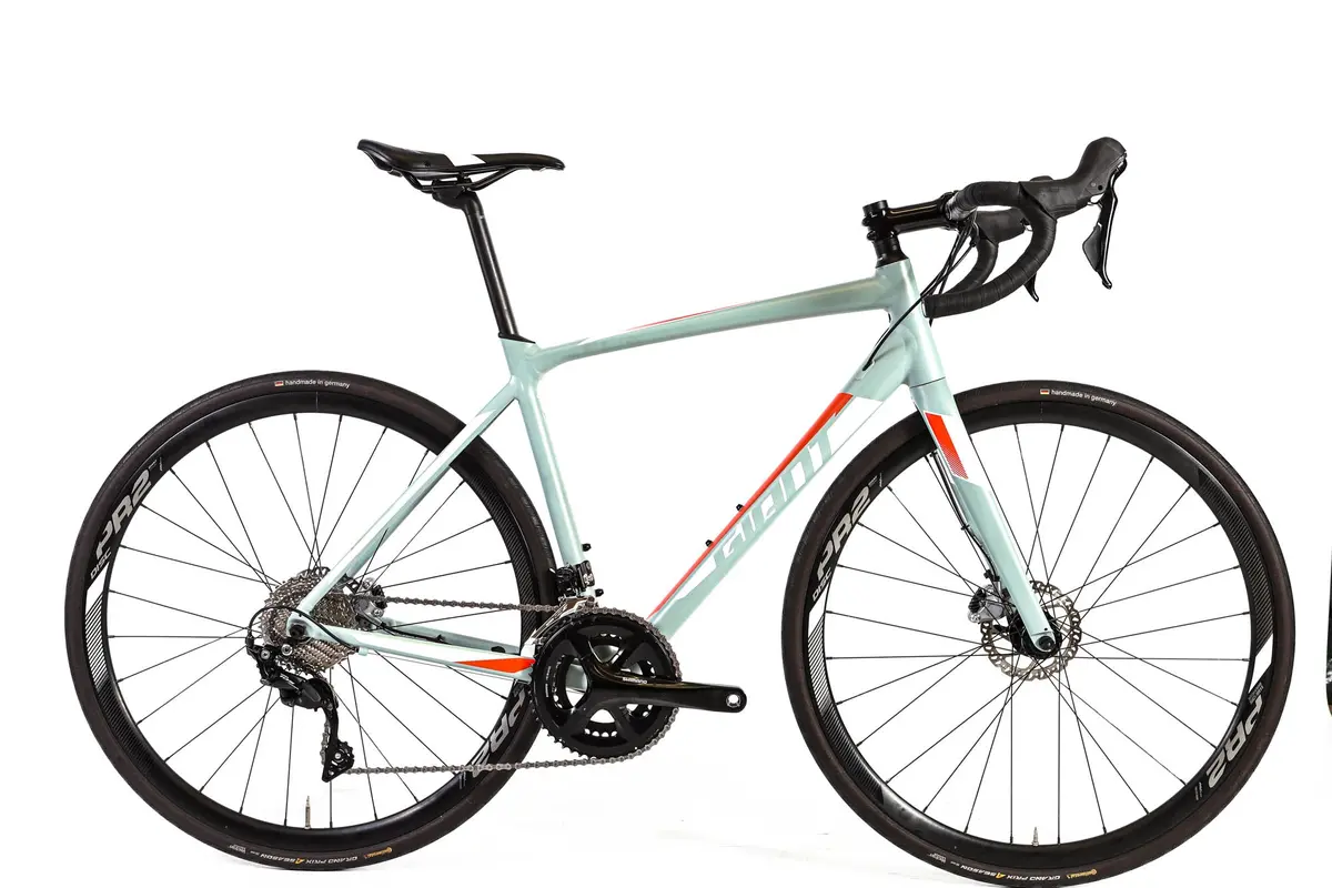 Giant Contend Sl1 Disc Shimano 105 Road Bike 2019, Size M 1