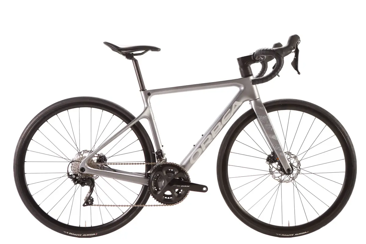 Orbea Orca M30 Shimano 105 Disc Road Bike 2023, Size 49Cm 1