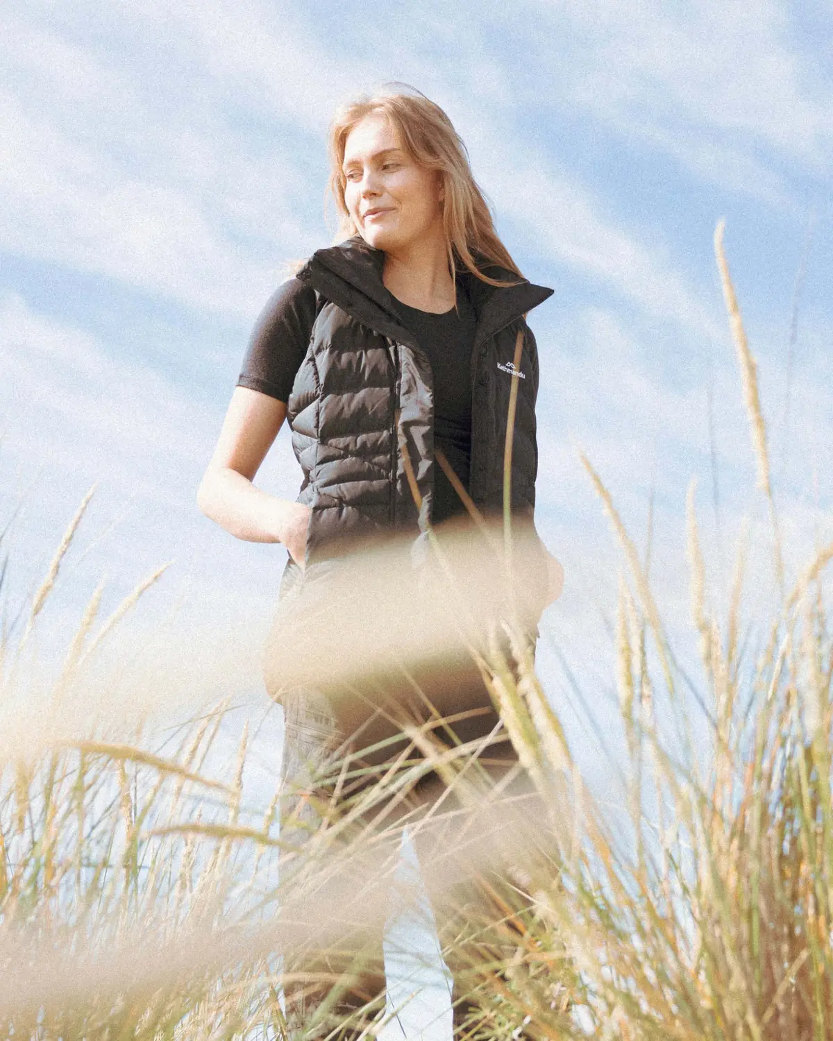 Women's Winterburn Hooded Down Vest - Black 1