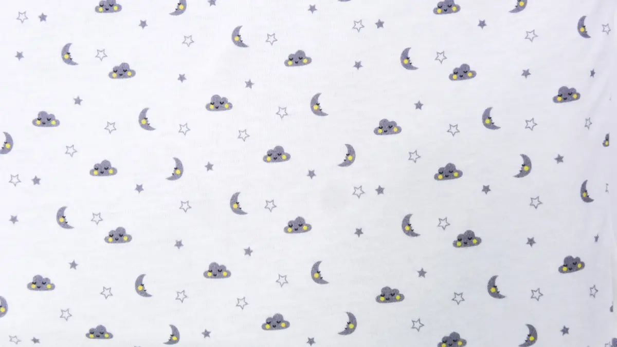 Moon & Clouds Cotton Sheet - For Ideal Bassinet 1