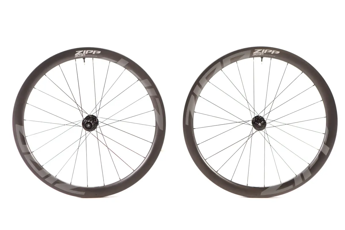 Zipp 303S Carbon Disc Wheelset 2023, Shimano Freehub 1