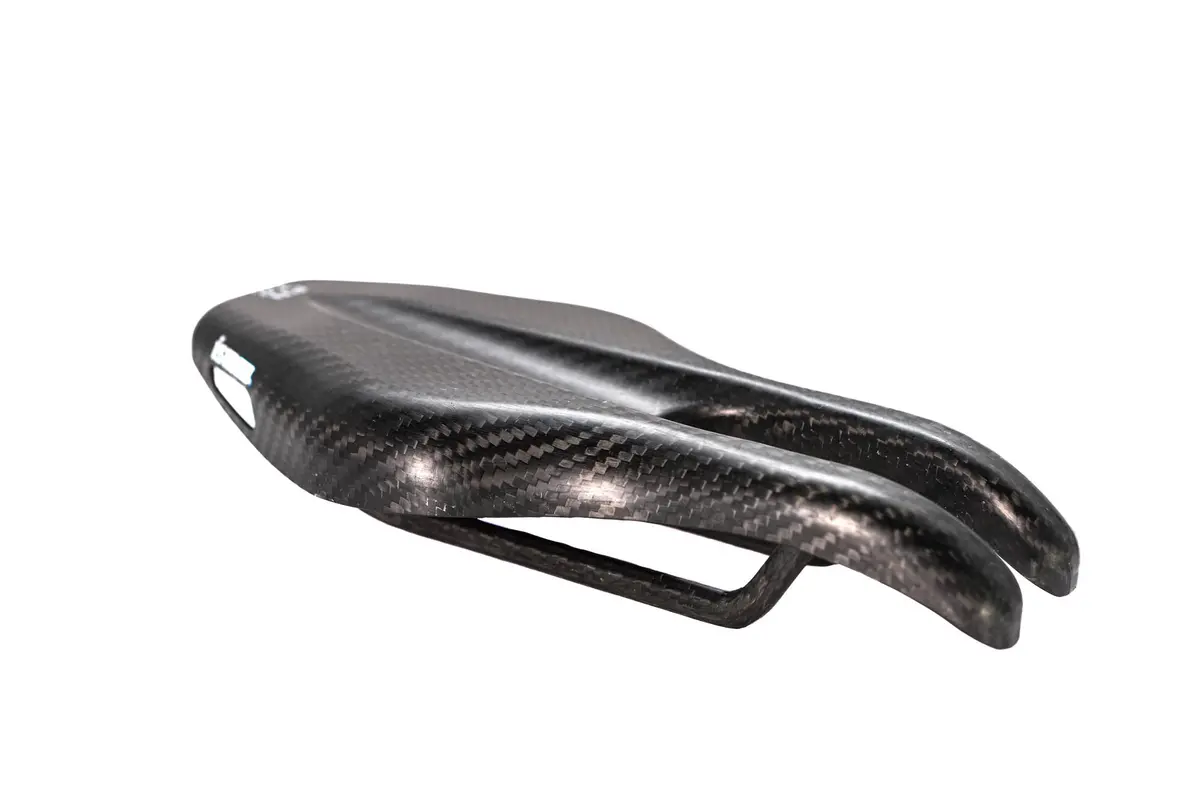 Ism Pn 3.0 Carbon Saddle 1