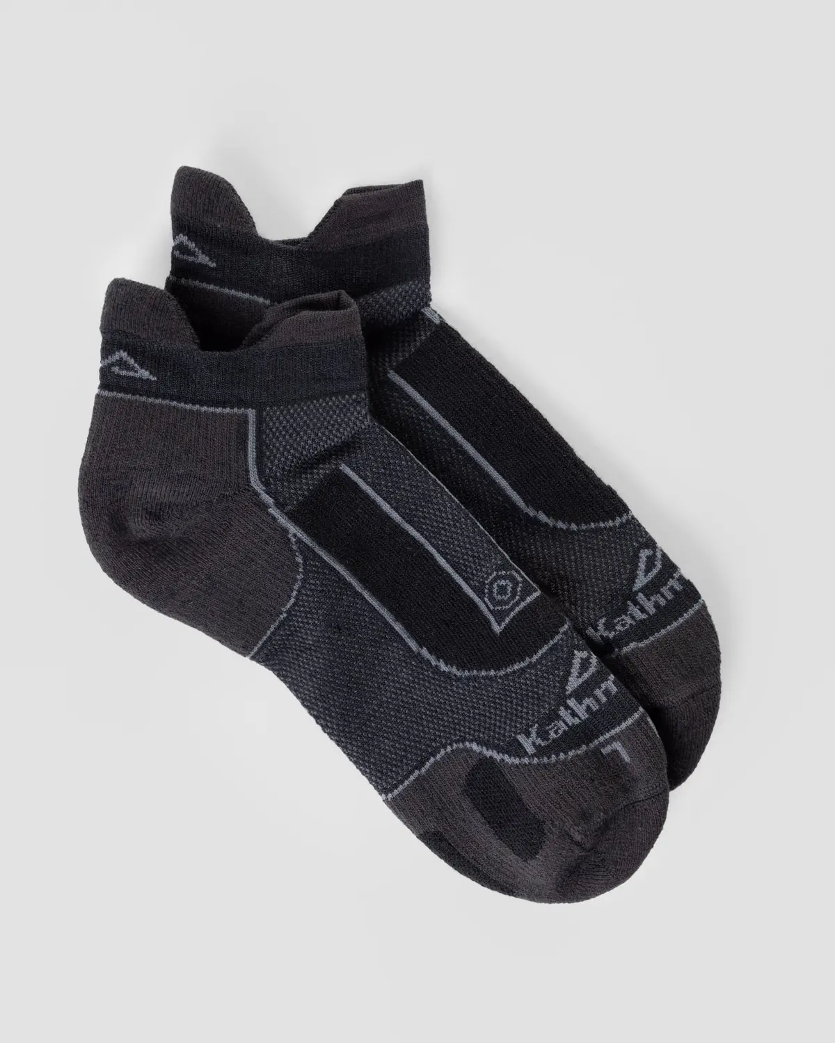 Nuyarn Ergonomic Trail Socks - Charcoal 1