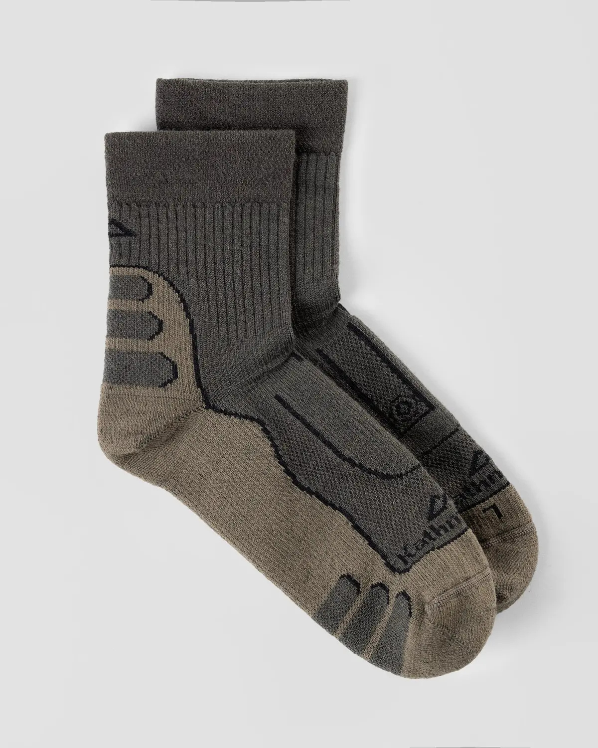 Nuyarn Ergonomic 1/4 Crew Hike Socks - Deep Forest 1