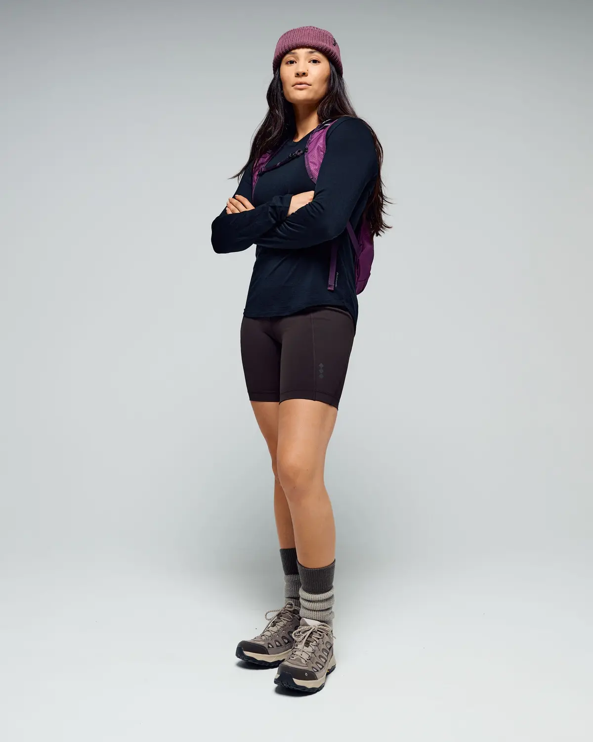 Women's 100% Merino Long Sleeve V-Top - Black 1
